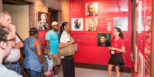 Tour Group - Harriet Beecher Stowe Center - Hartford, CT