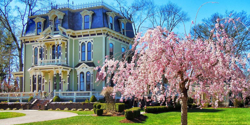 Silas Robbins House in Spring - Historic Wethersfield, CT