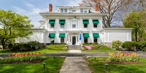 Spring Front View - Stanton House Inn - Greenwich, CT