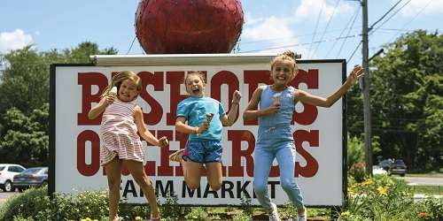 Farmers Market Kids - Bishop's Orchards - Guilford, CT