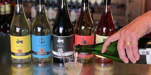 Holmberg Orchards & Winery - Gales Ferry, CT