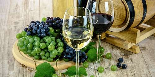 White & Red from Connecticut Valley Winery - New Hartford, CT